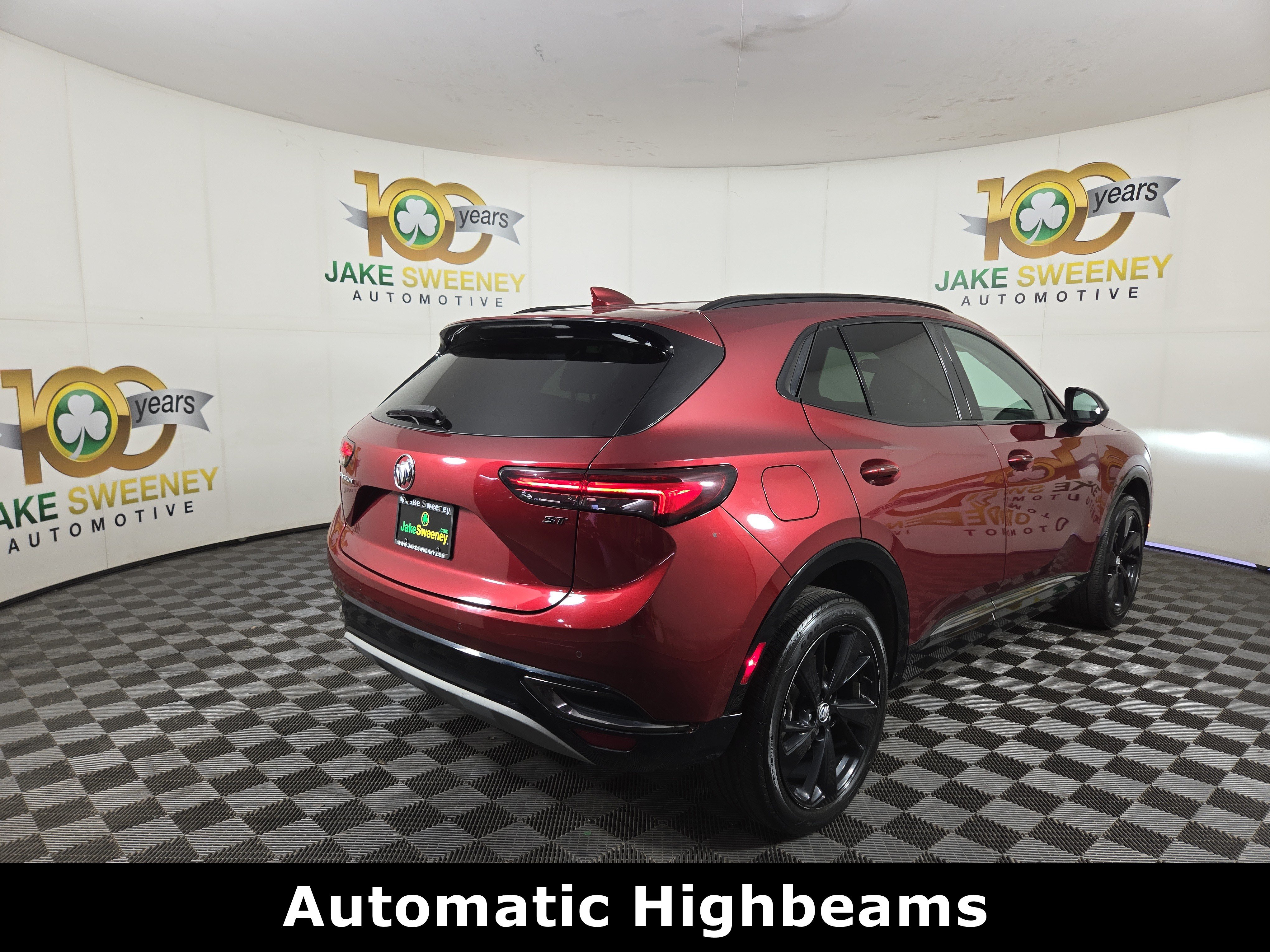 Used 2022 Buick Envision Preferred w/ Sport Touring Package FWD image 8