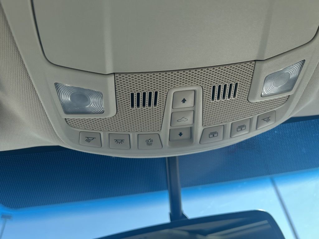 Used 2018 Ford Edge Titanium w/ Equipment Group 301A image 36