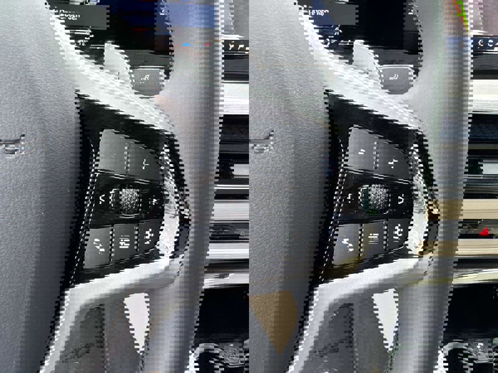 Certified 2025 BMW 430i 430i w/ Premium Package image 28