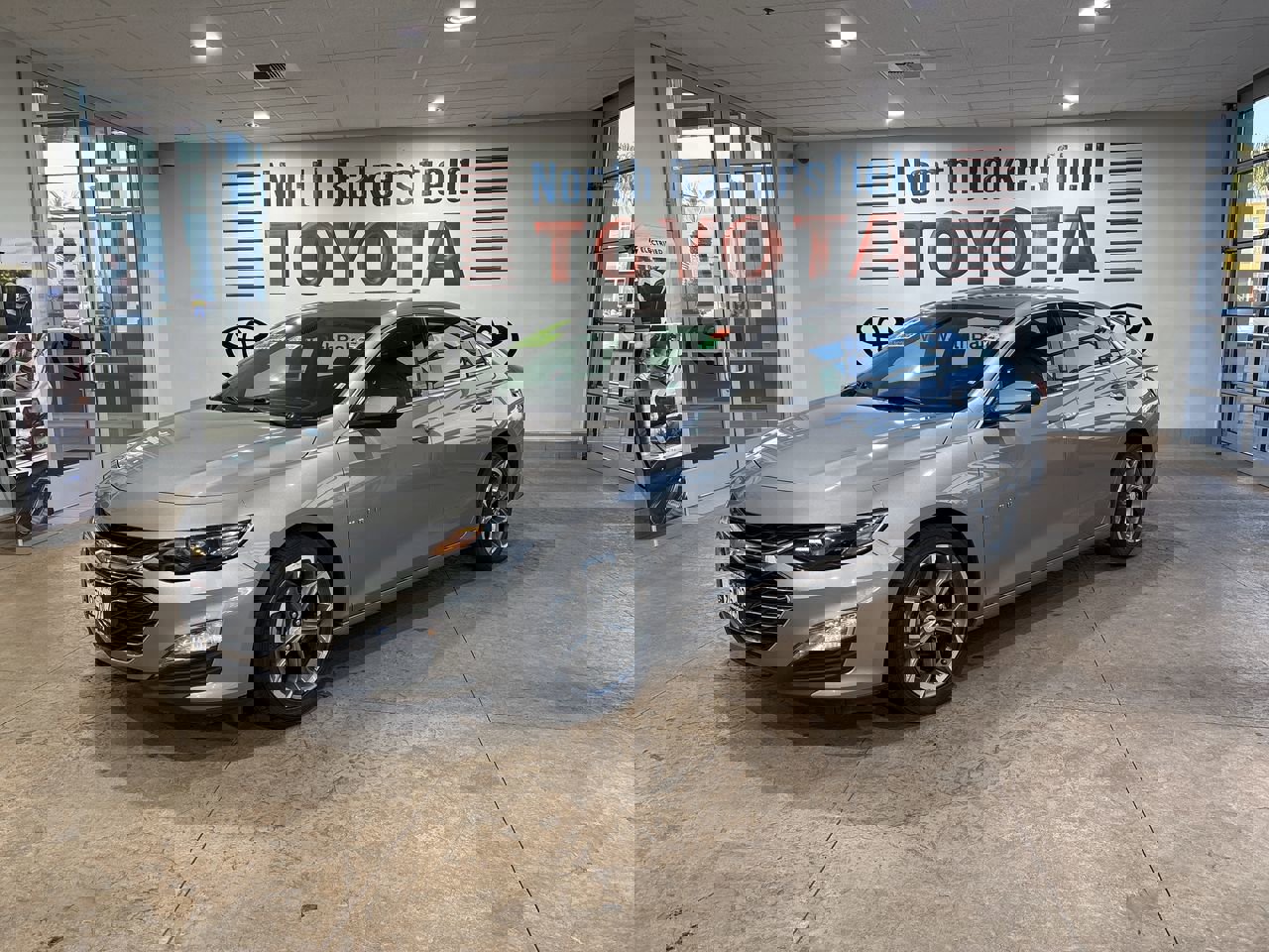 Used 2023 Chevrolet Malibu LT