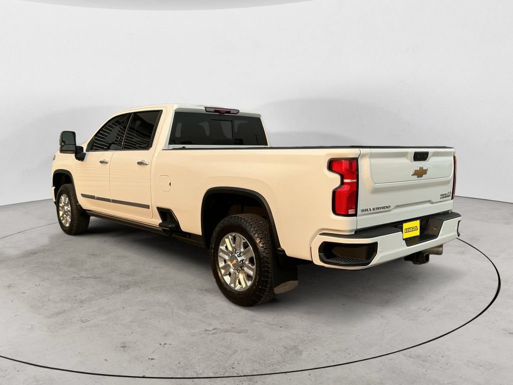 Certified 2024 Chevrolet Silverado 3500 High Country w/ High Country Premium Package AWD/4WD image 7