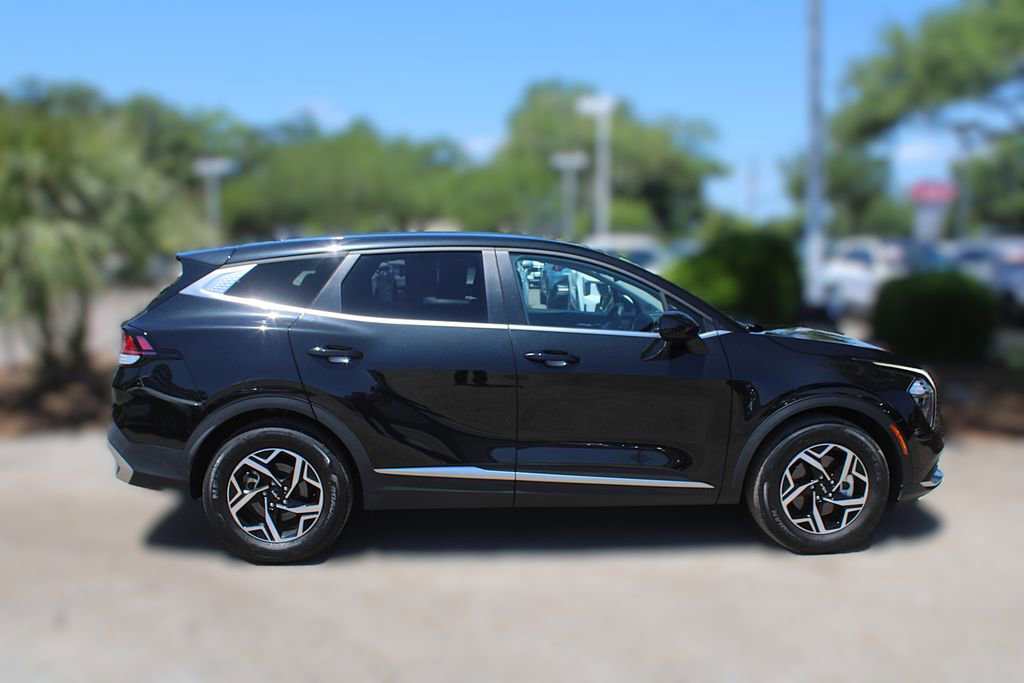 Certified 2023 Kia Sportage LX FWD image 5