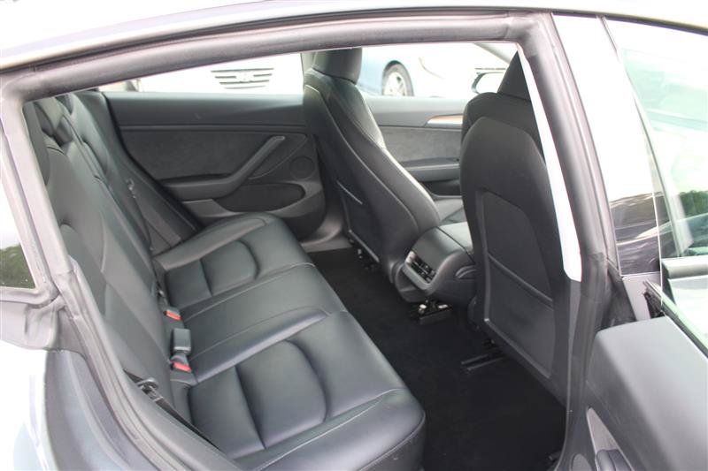Used 2023 Tesla Model 3 Standard Range RWD image 10