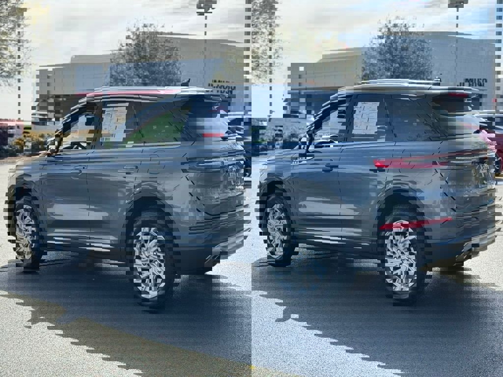 Used 2022 Lincoln Corsair FWD image 11