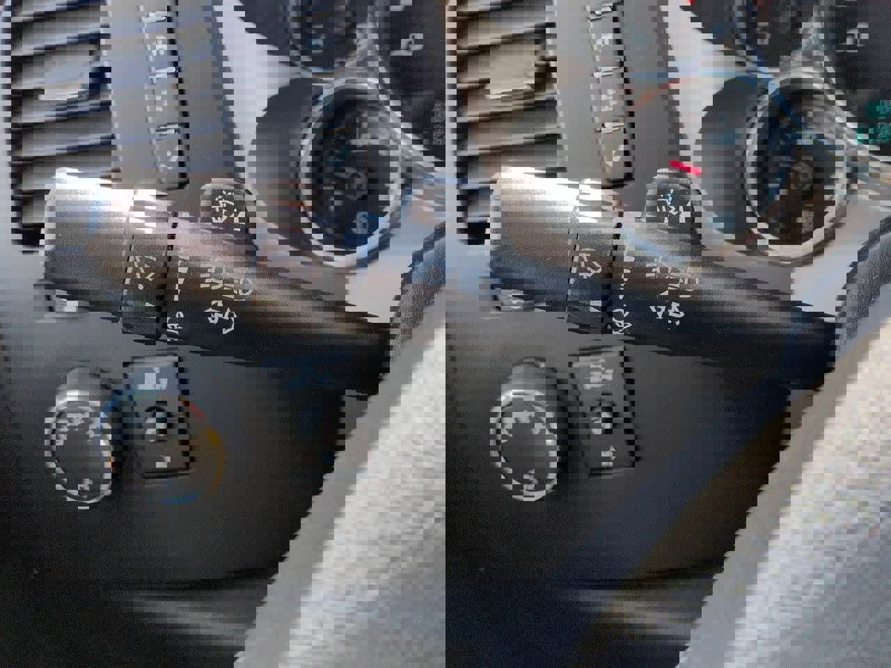 Used 2009 Chevrolet Silverado 1500 LT w/ Power Pack Plus image 25