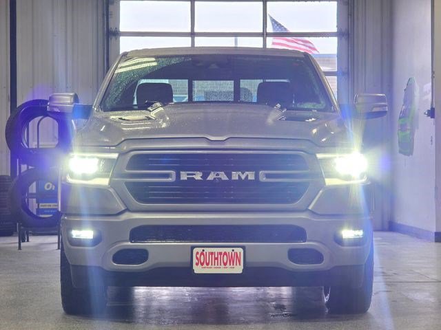 Used 2021 RAM 1500 Laramie AWD/4WD image 2