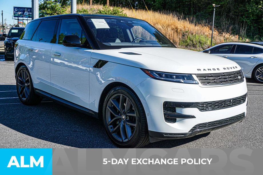 Used 2023 Land Rover Range Rover Sport SE AWD/4WD image 3
