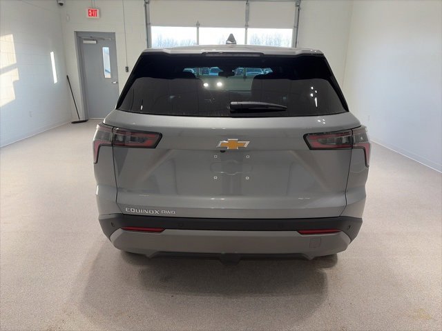 New 2026 Chevrolet Equinox LT w/ Convenience Package II image 5