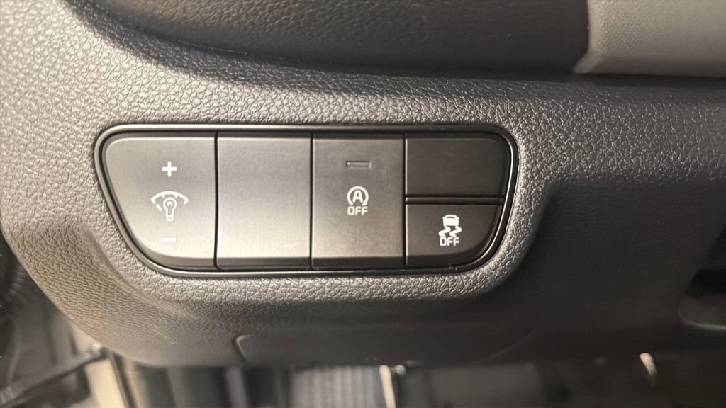 Used 2026 Kia Seltos LX AWD/4WD image 16