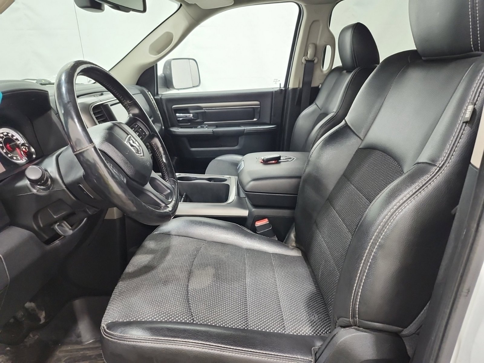 Used 2017 RAM 1500 Sport image 9