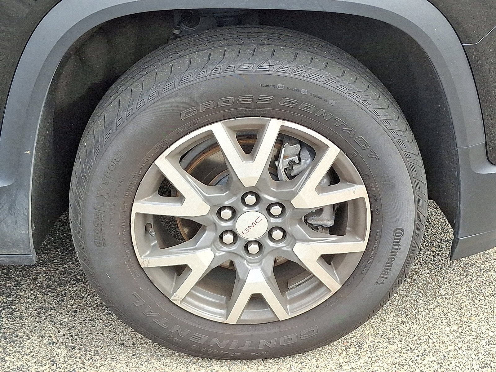 Used 2023 GMC Acadia SLE w/ Driver Convenience Package image 8