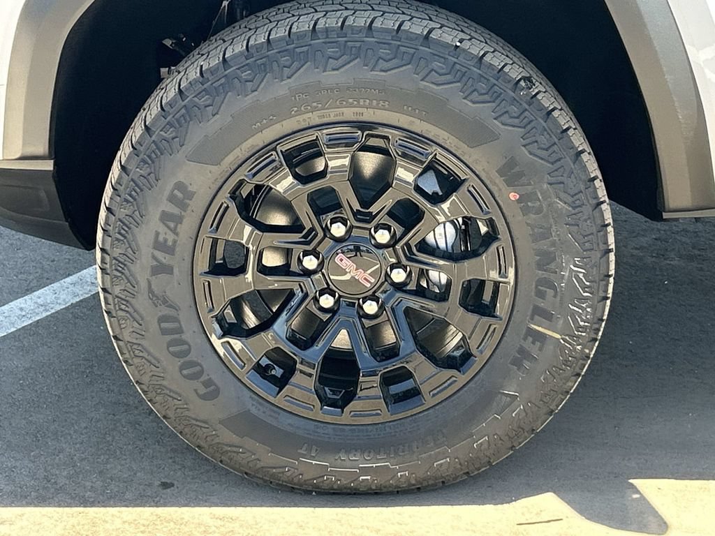 New 2026 GMC Canyon Elevation w/ Convenience Package AWD/4WD image 32