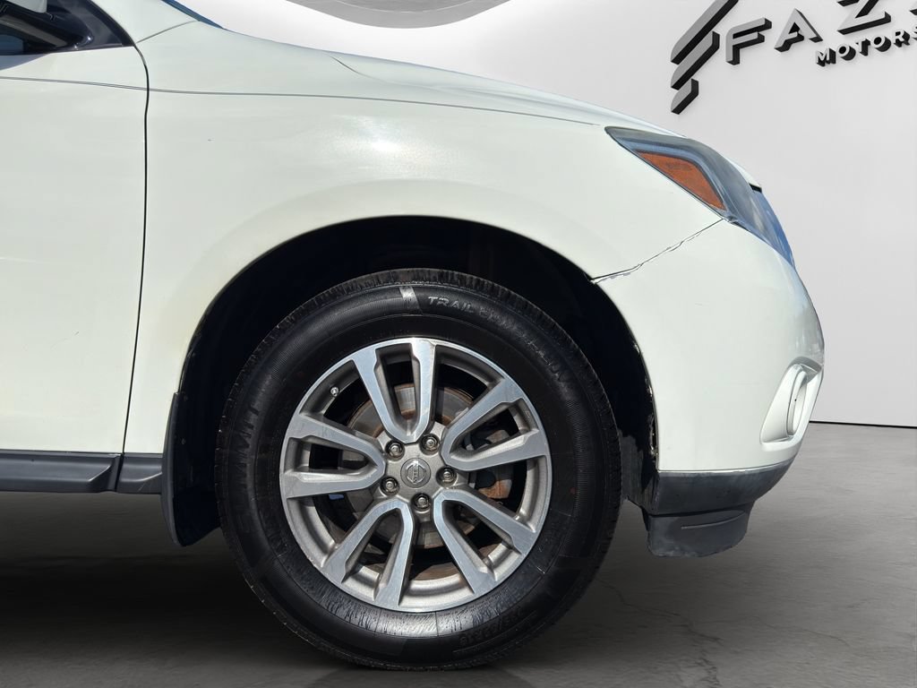 Used 2015 Nissan Pathfinder S FWD image 23
