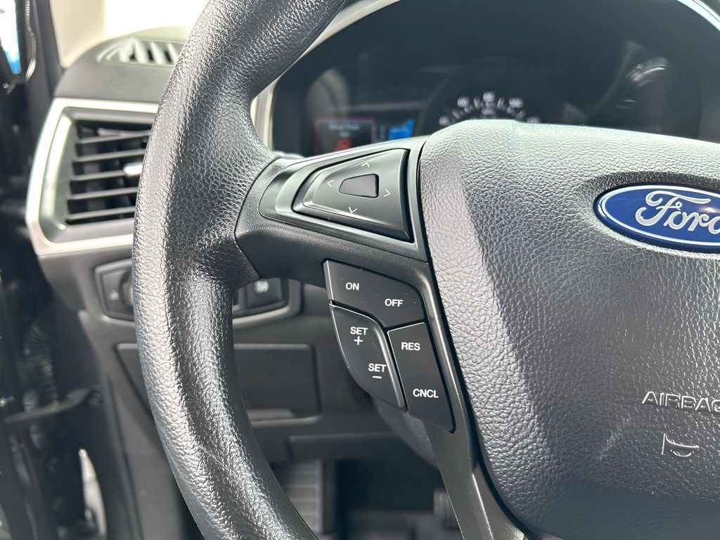 Used 2024 Ford Edge SE w/ Black Appearance Package AWD/4WD image 18