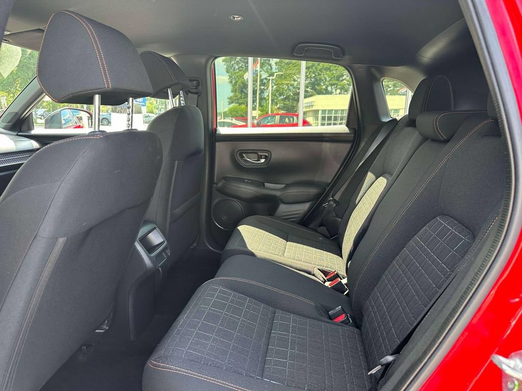 Certified 2024 Honda HR-V Sport image 9