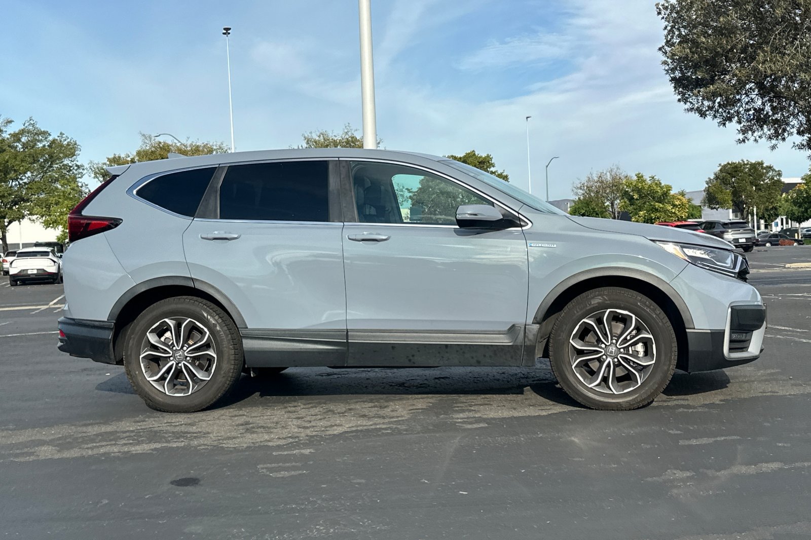 Used 2022 Honda CR-V EX-L image 3