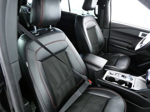 Certified 2023 Ford Explorer ST-Line w/ Class IV Trailer Tow Package AWD/4WD image 11