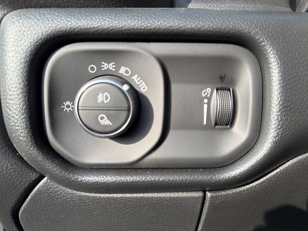 New 2026 RAM 3500 Tradesman AWD/4WD image 46