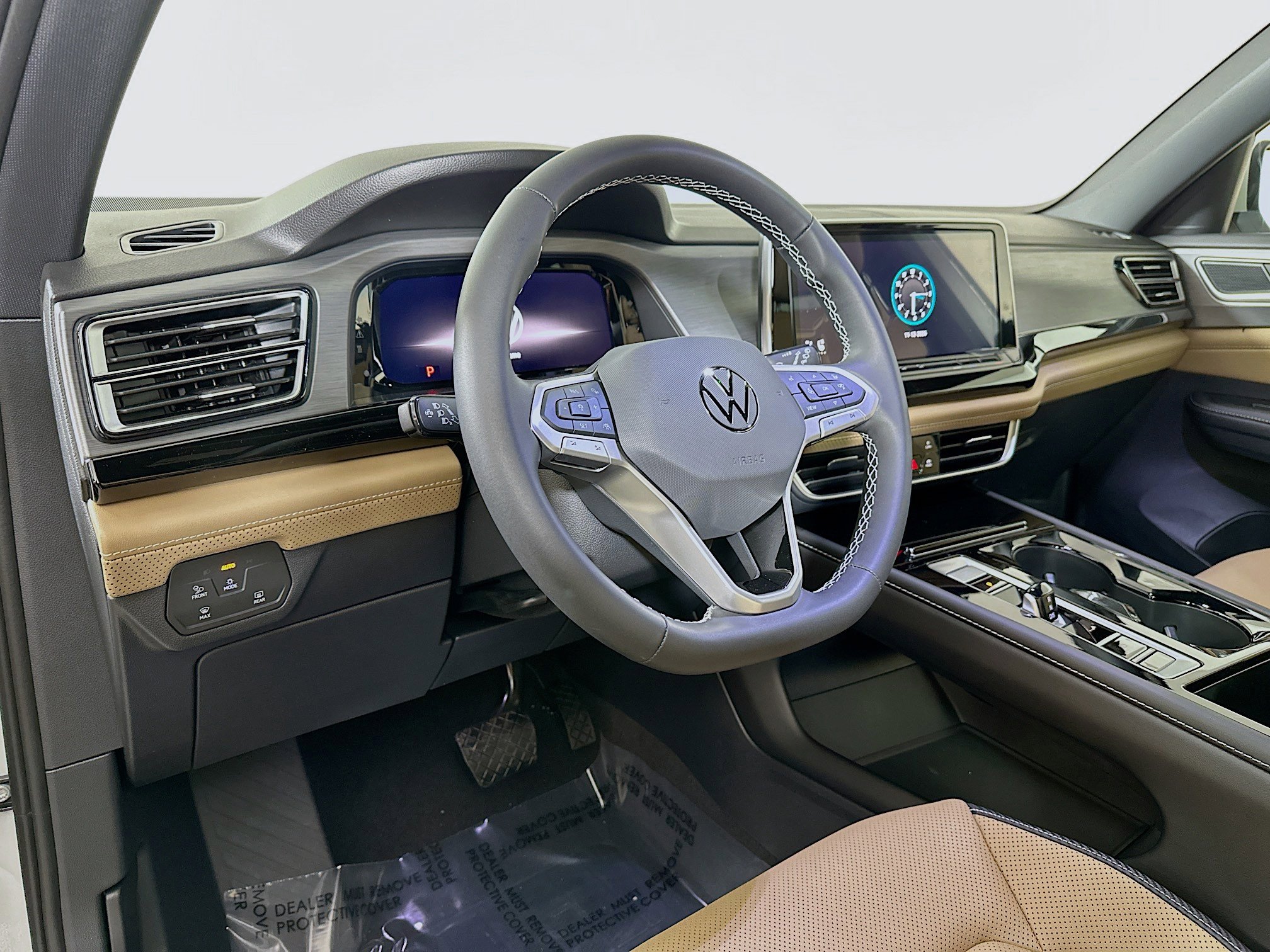 New 2026 Volkswagen Atlas Cross Sport SE AWD/4WD image 2