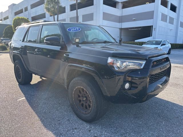 Used 2019 Toyota 4Runner SR5 Premium AWD/4WD image 1