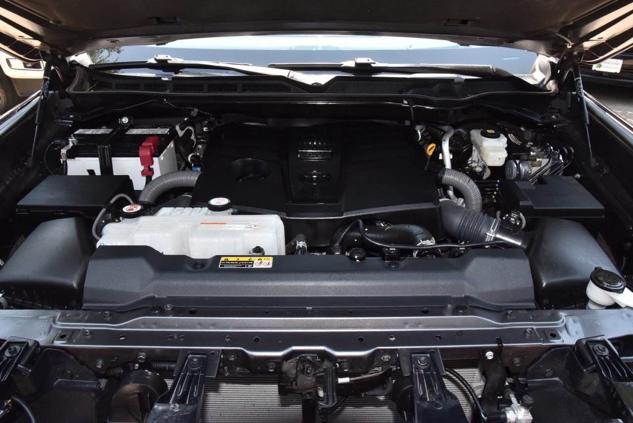 Used 2024 Toyota Tundra Platinum RWD image 42