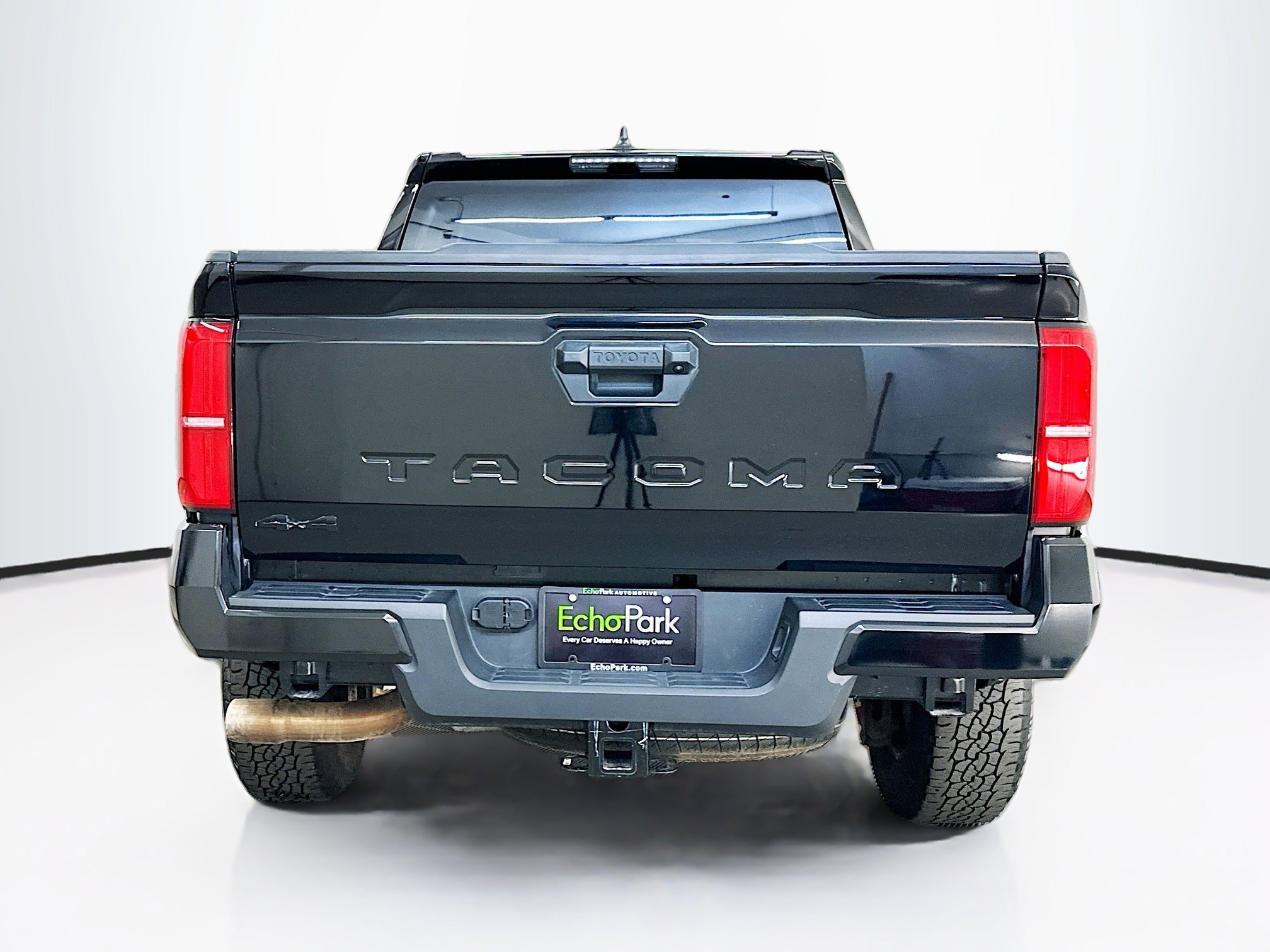 Used 2025 Toyota Tacoma TRD Off-Road image 7