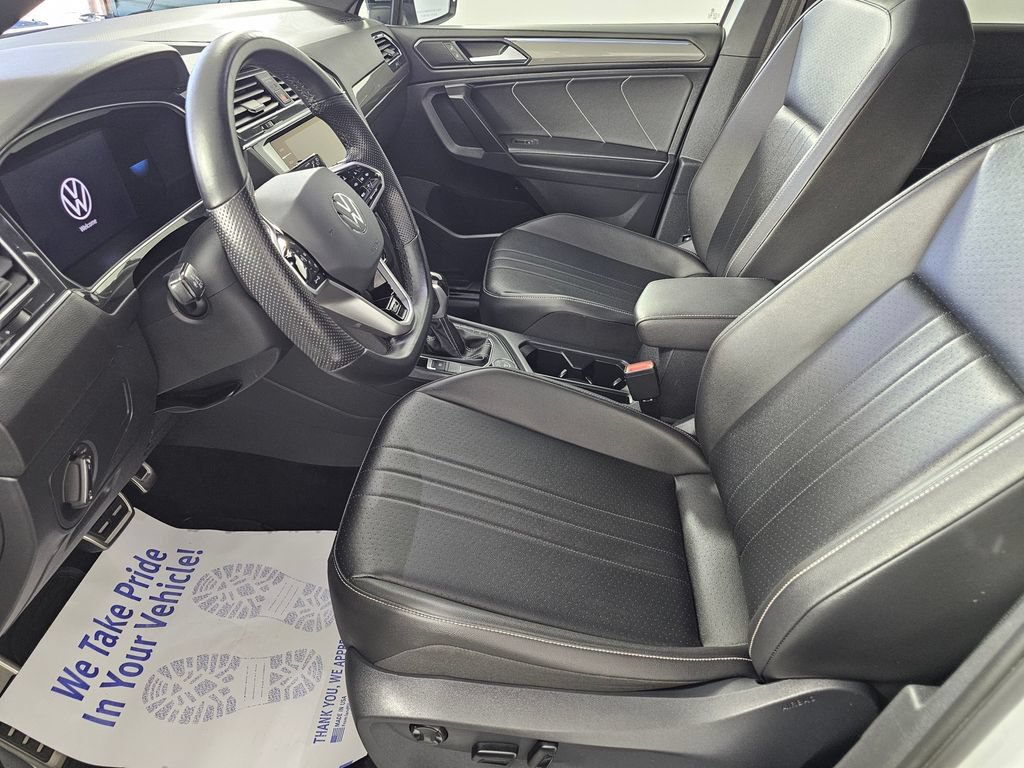 Used 2022 Volkswagen Tiguan SE R-Line AWD/4WD image 21