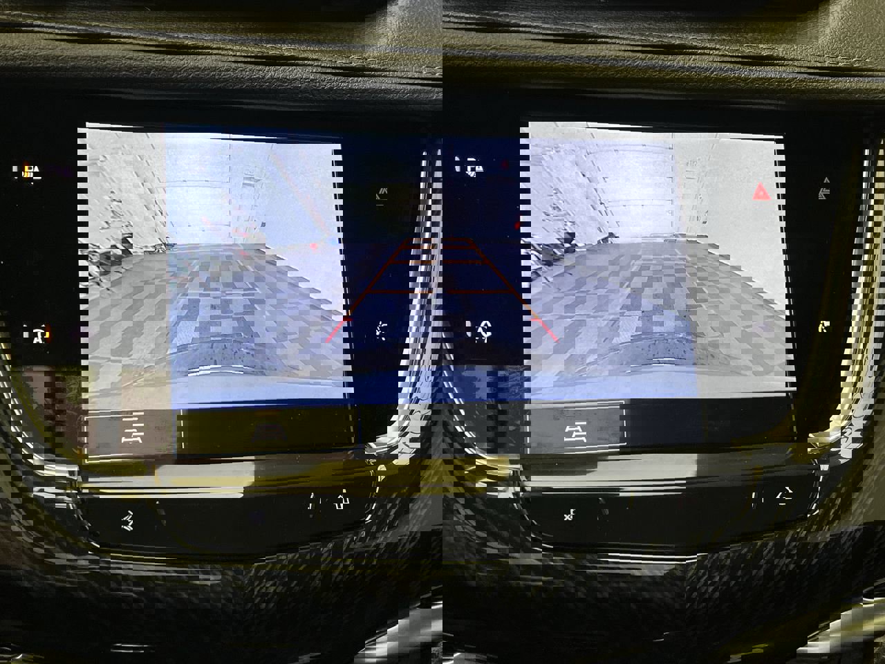 Certified 2025 Cadillac XT6 Premium Luxury AWD/4WD image 6