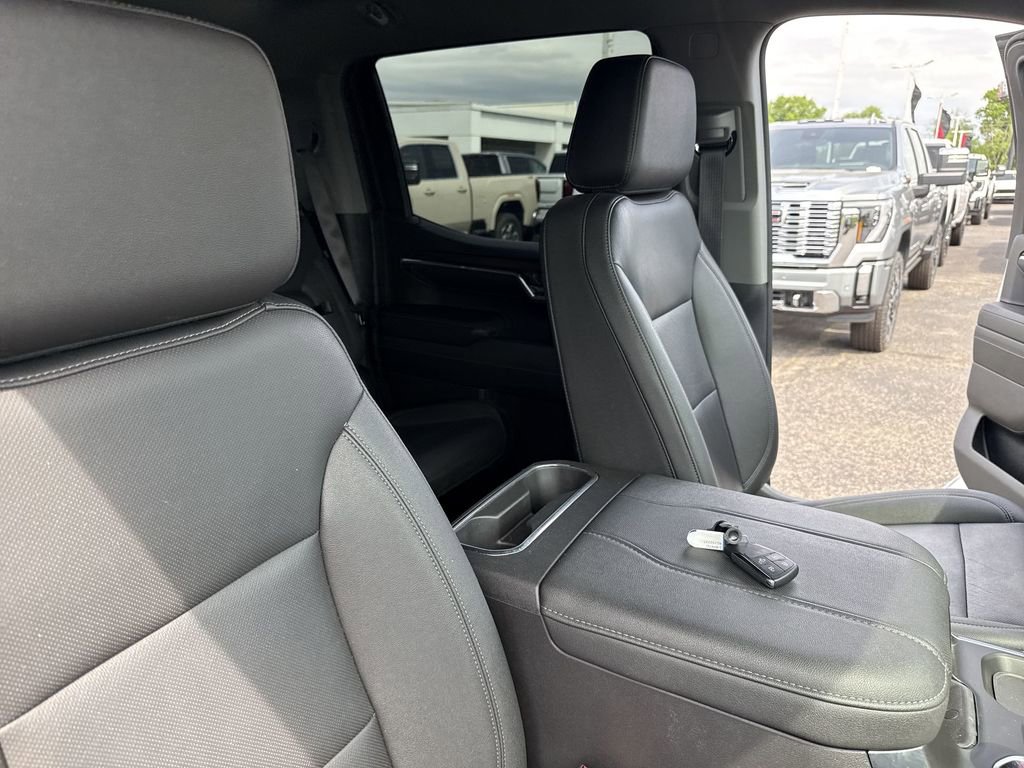 Certified 2024 GMC Sierra 1500 SLT w/ SLT Convenience Package AWD/4WD image 13