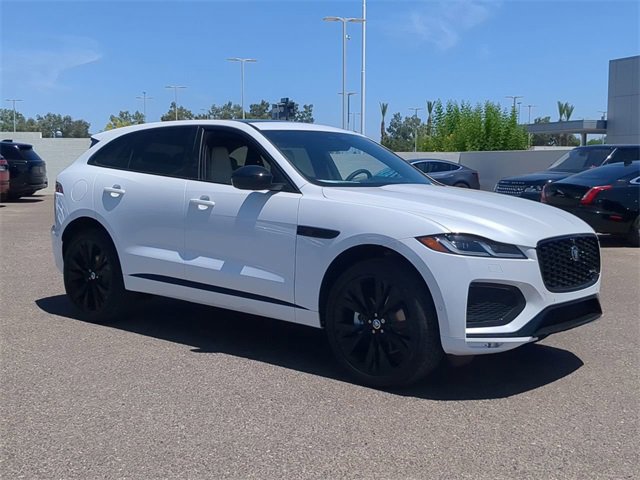 New 2025 Jaguar F-PACE R-Dynamic S image 4