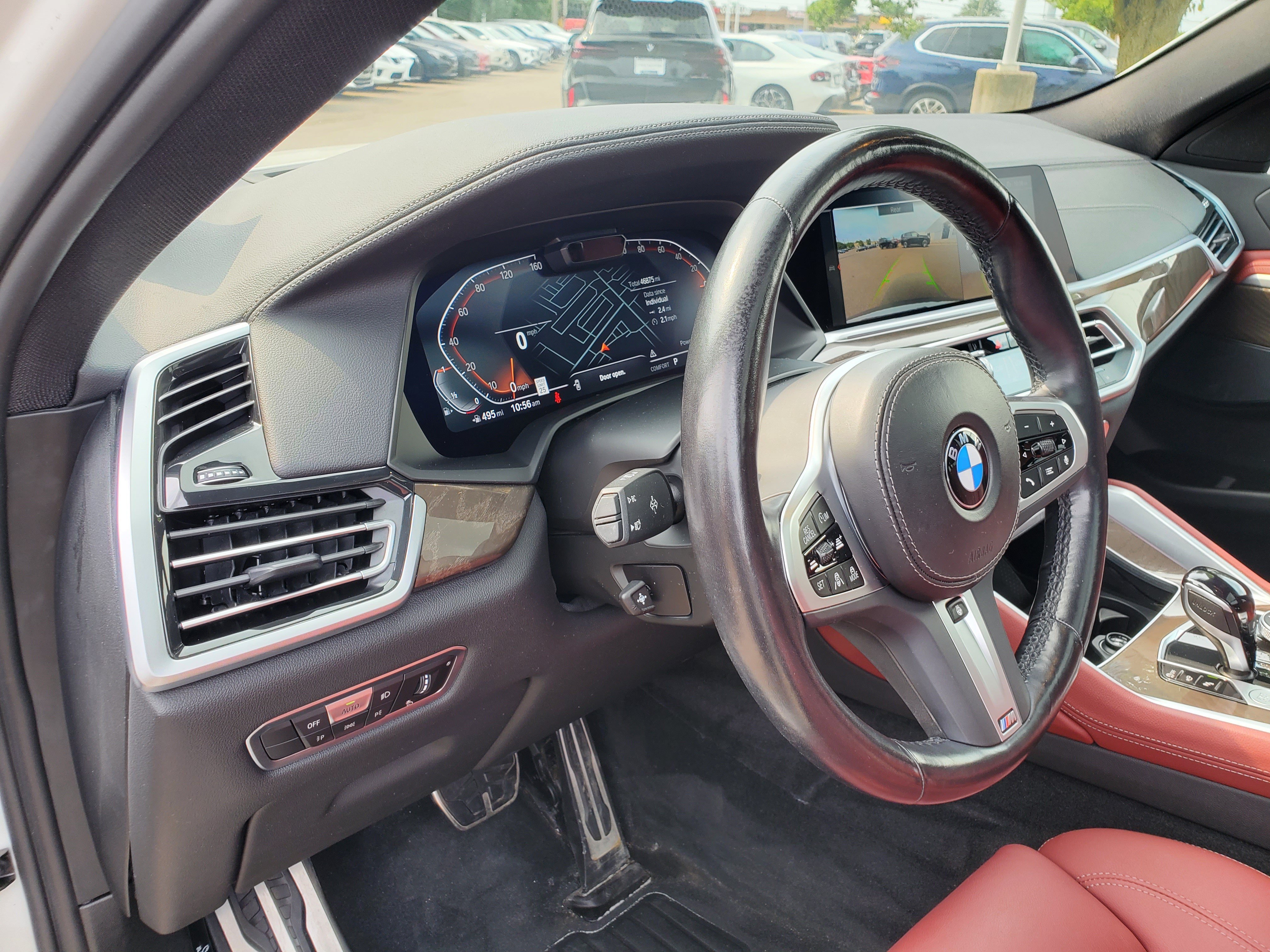 Used 2022 BMW X6 xDrive40i w/ M Sport Package AWD/4WD image 11