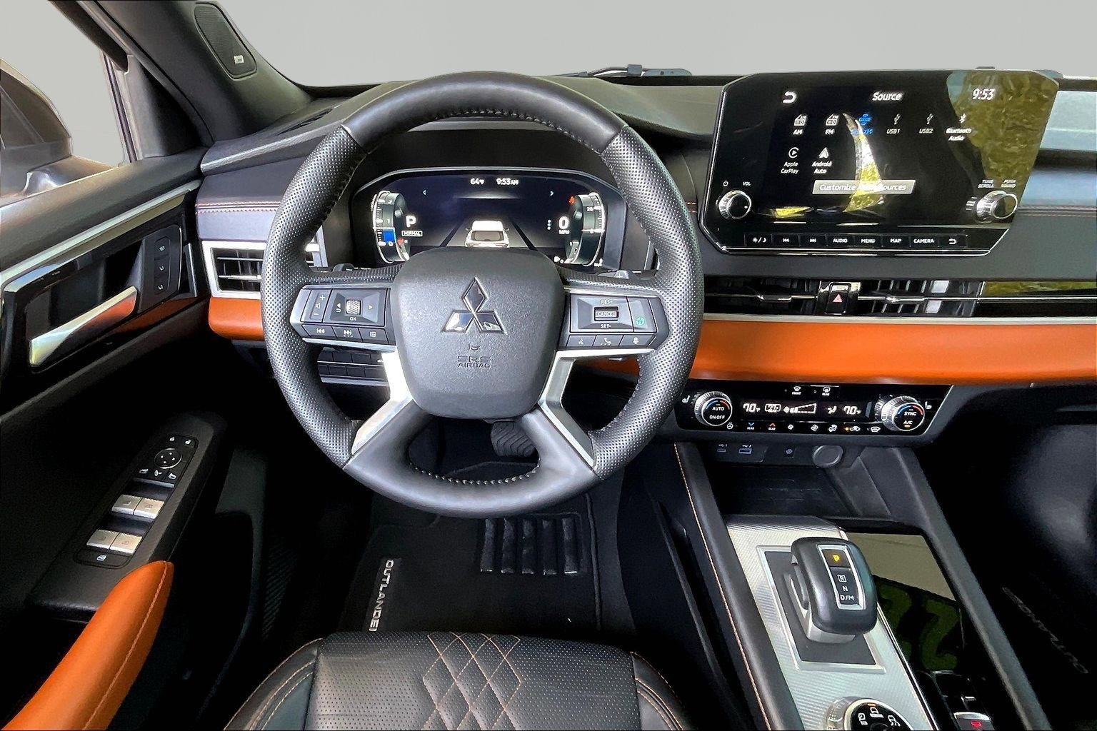 Used 2022 Mitsubishi Outlander SEL AWD/4WD image 8
