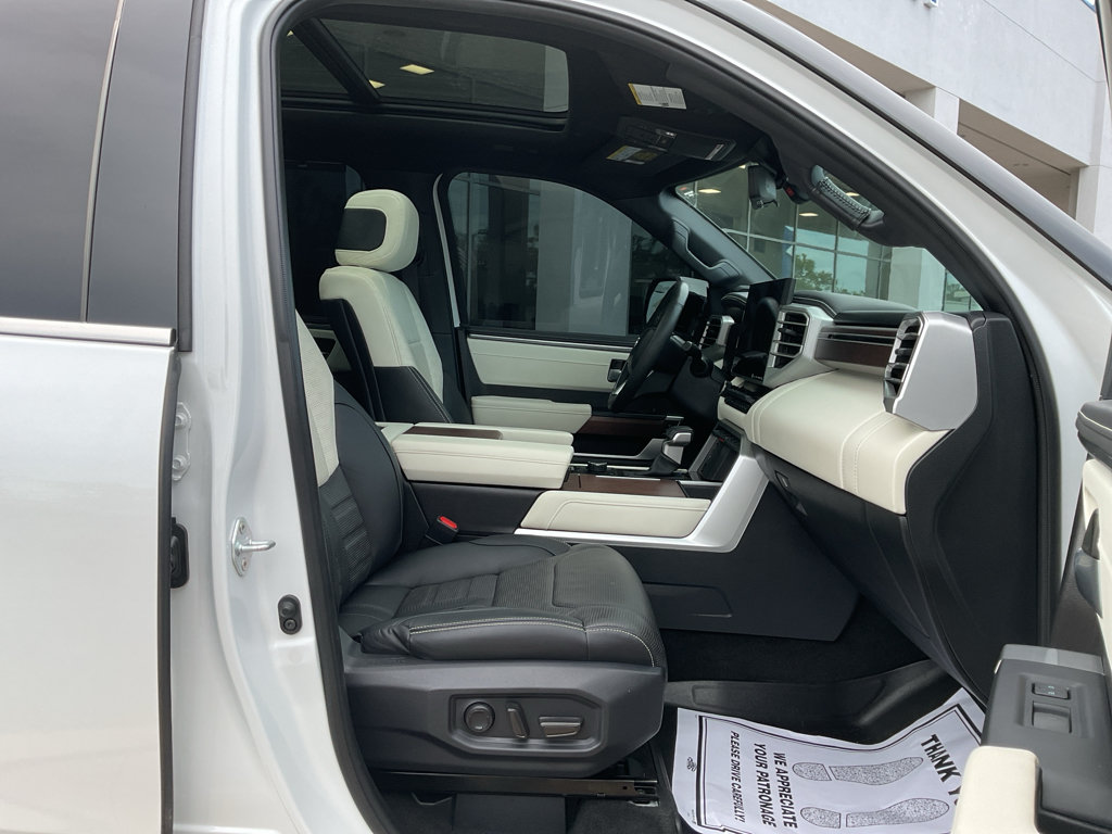 Used 2023 Toyota Tundra Capstone AWD/4WD image 15