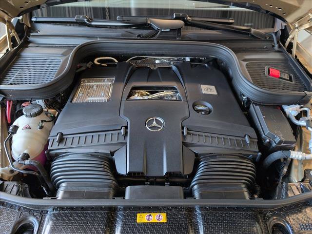 New 2026 Mercedes-Benz Maybach GLS 600 4MATIC image 17
