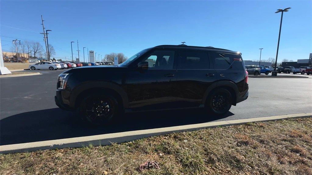 New 2025 Nissan Armada PRO-4X image 4