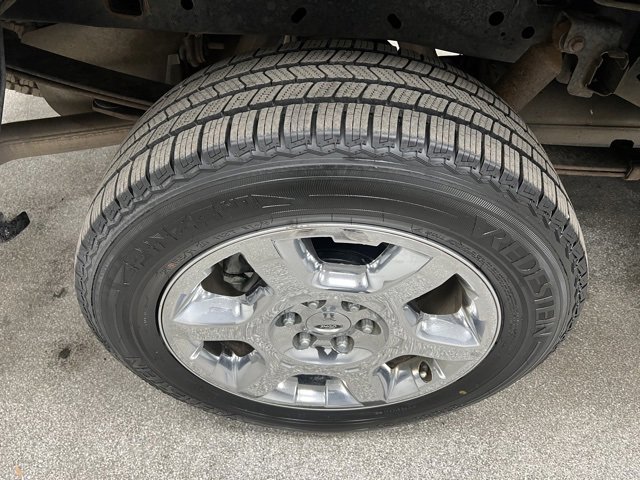 Used 2013 Ford F150 XLT w/ Luxury Equipment Group image 17