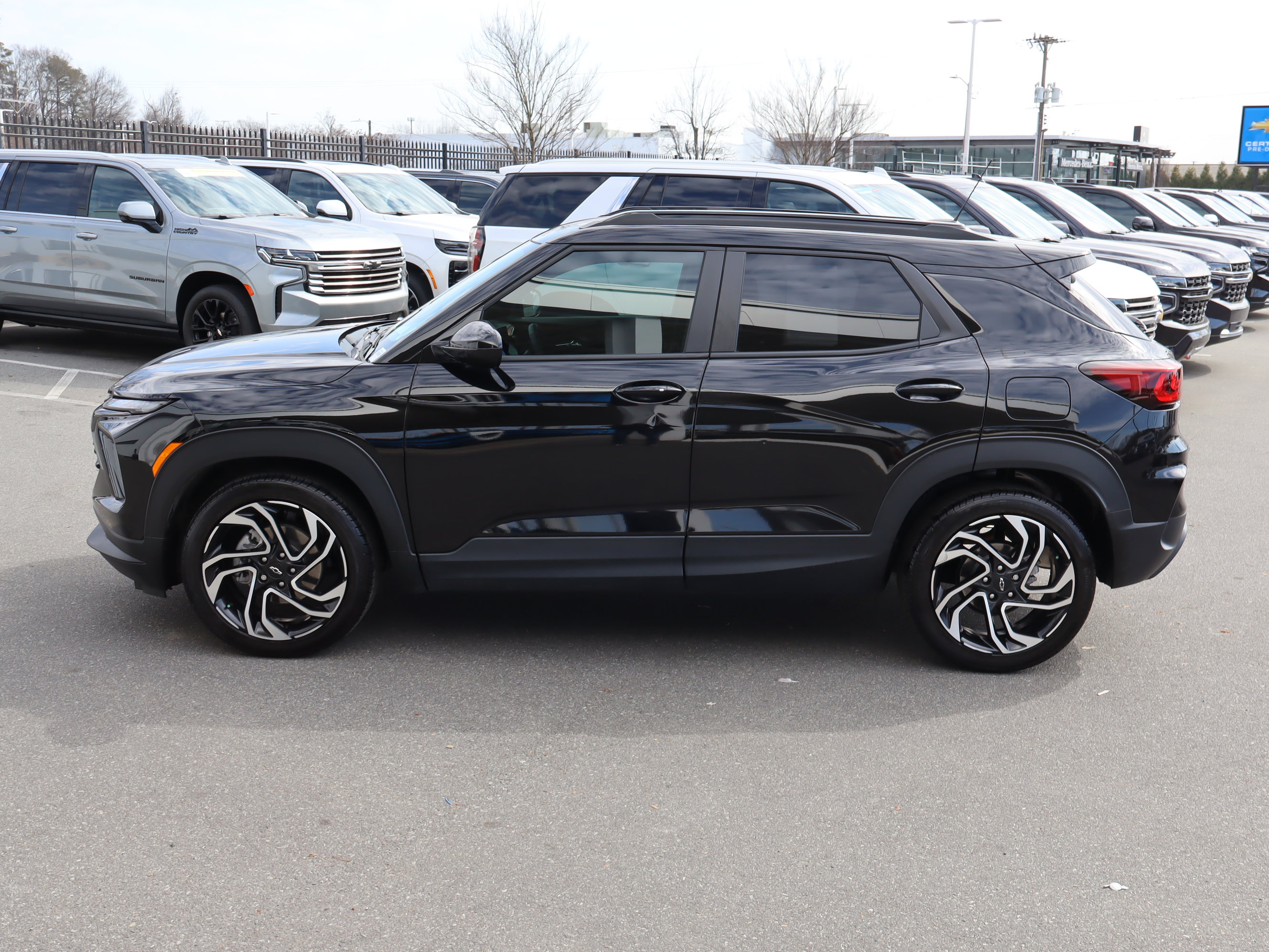 Certified 2025 Chevrolet TrailBlazer RS w/ Convenience Package image 7