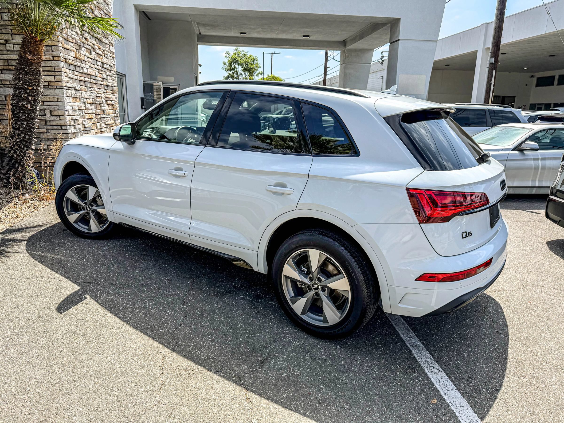 Used 2024 Audi Q5 2.0T Premium Plus AWD/4WD image 4