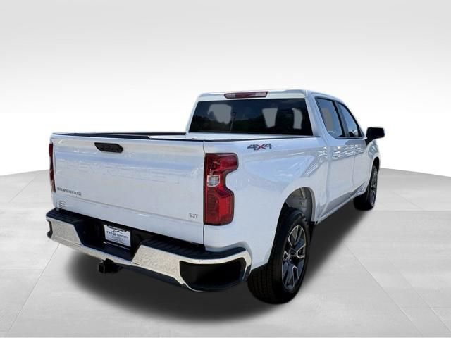 Used 2024 Chevrolet Silverado 1500 LT AWD/4WD image 2