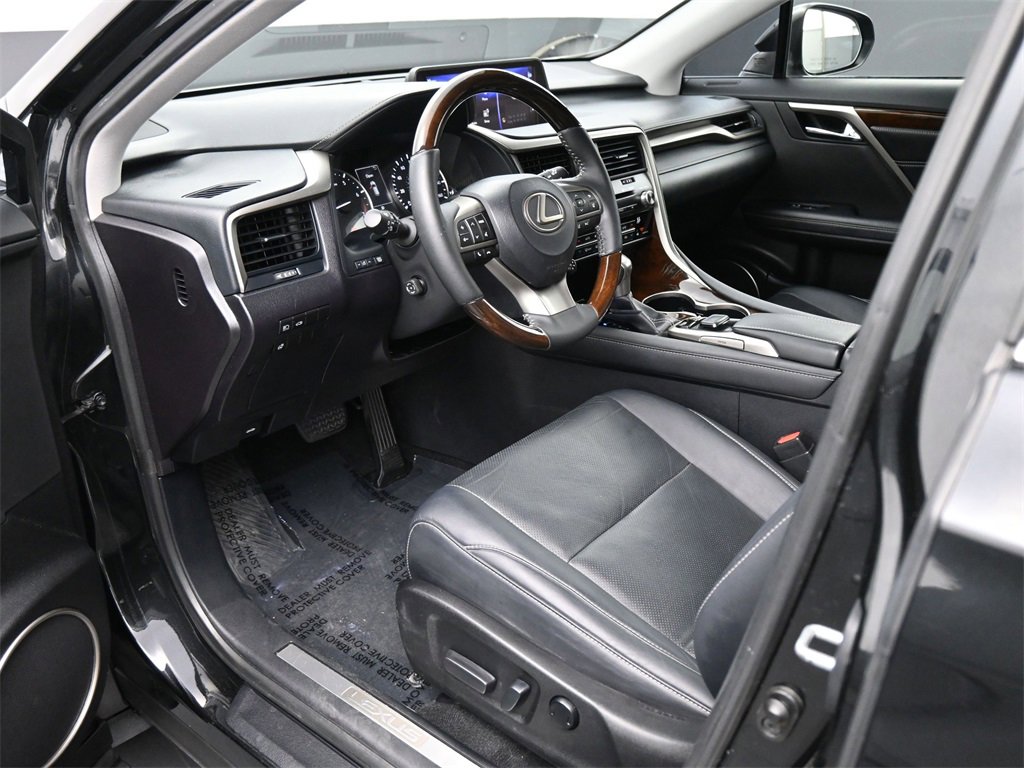 Used 2017 Lexus RX 350 FWD image 2