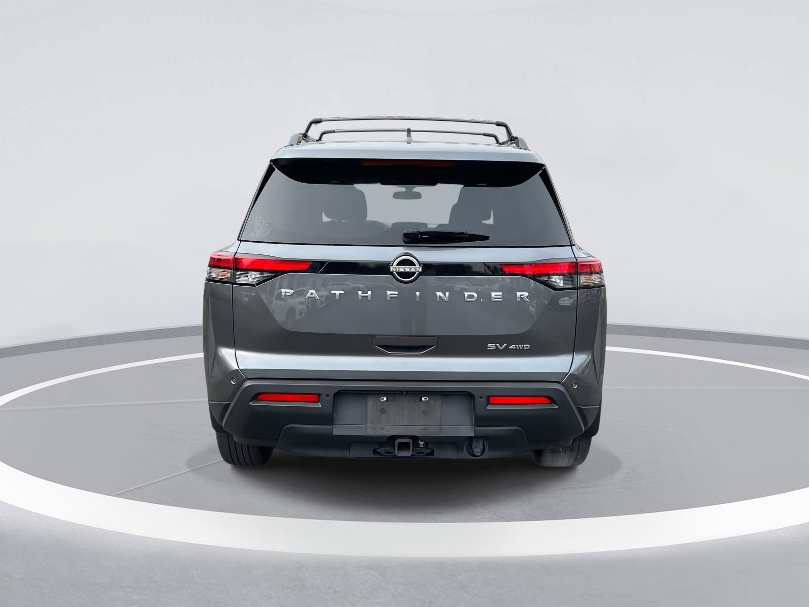 Used 2022 Nissan Pathfinder SV w/ SV Premium Package image 6