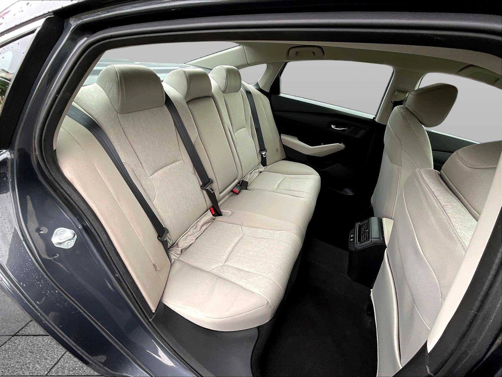 Used 2025 Honda Accord LX image 28