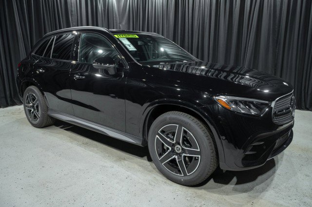 Certified 2026 Mercedes-Benz GLC 350e 4MATIC image 3