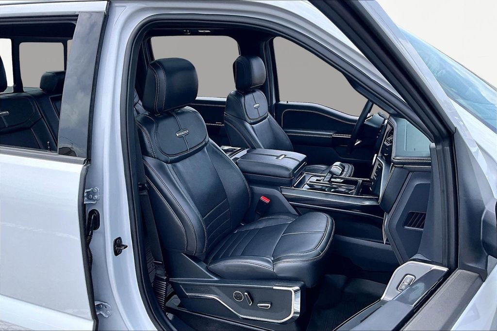 Certified 2025 Ford F150 Lightning Platinum w/ Dark Elements Package image 7