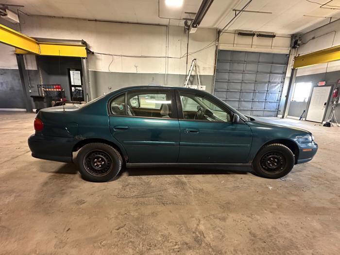 Used 2003 Chevrolet Malibu V6 w/ Preferred Equipment Group 1 FWD image 52