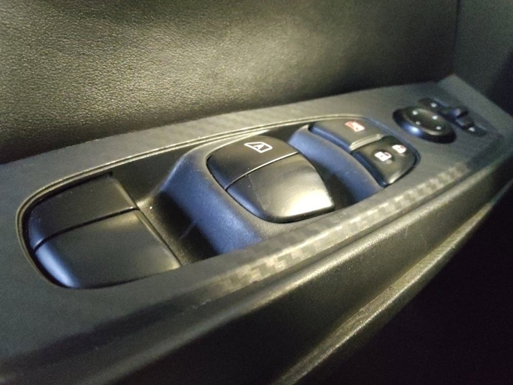 Used 2021 Nissan Sentra SV w/ Lighting Package FWD image 27