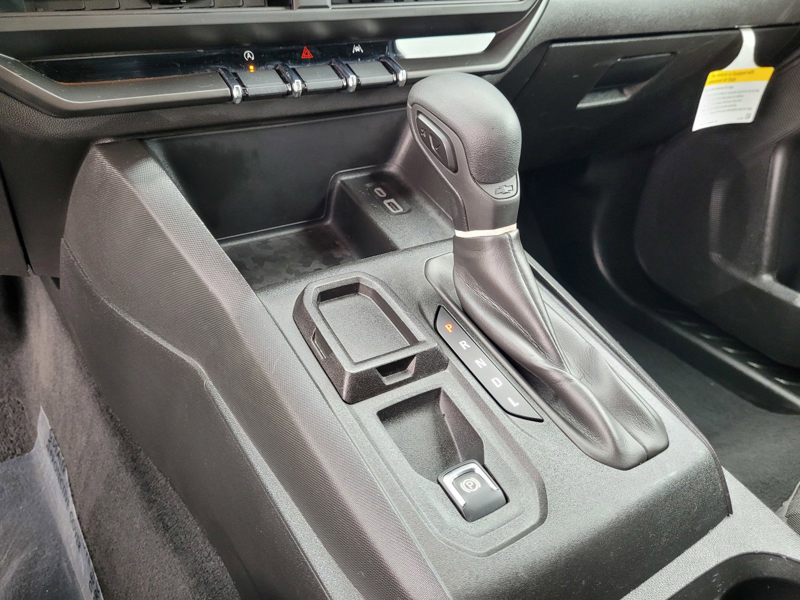 Used 2024 Chevrolet Colorado W/T image 21