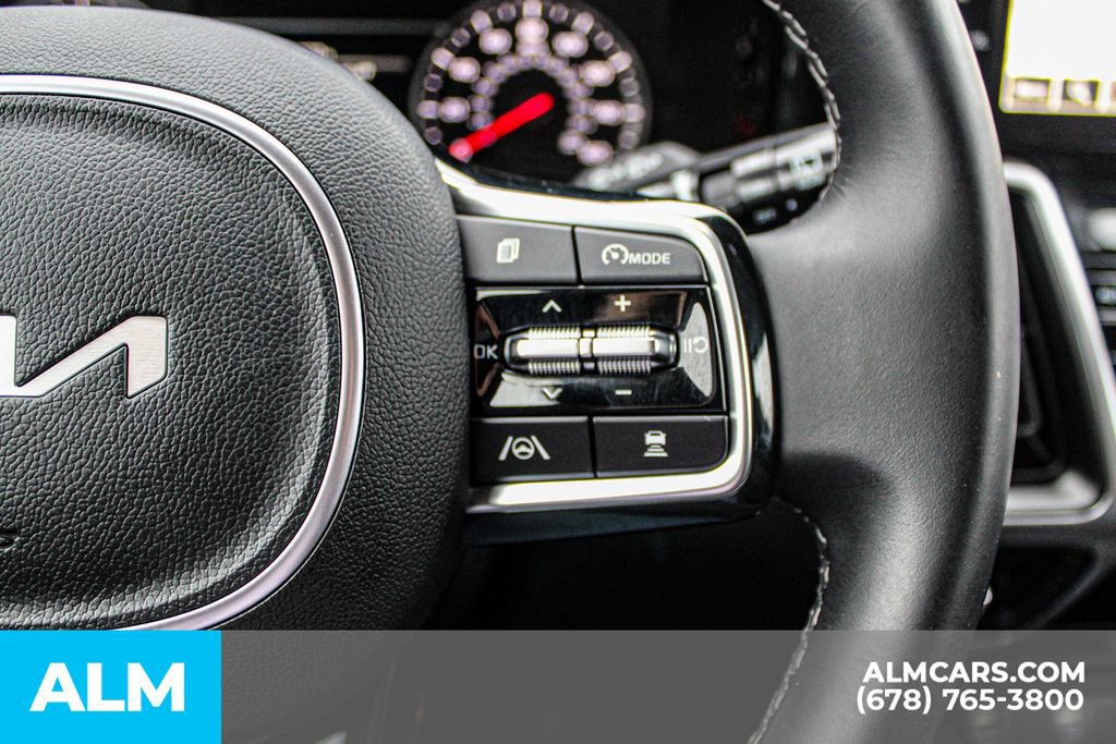 Used 2023 Kia Sorento EX image 30