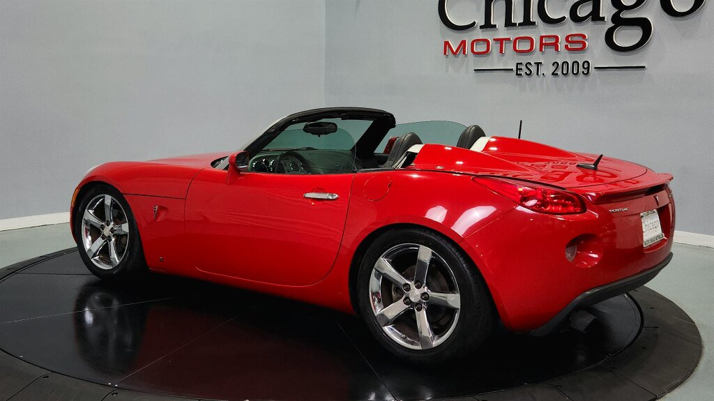 Used 2008 Pontiac Solstice GXP w/ Premium Package RWD image 8