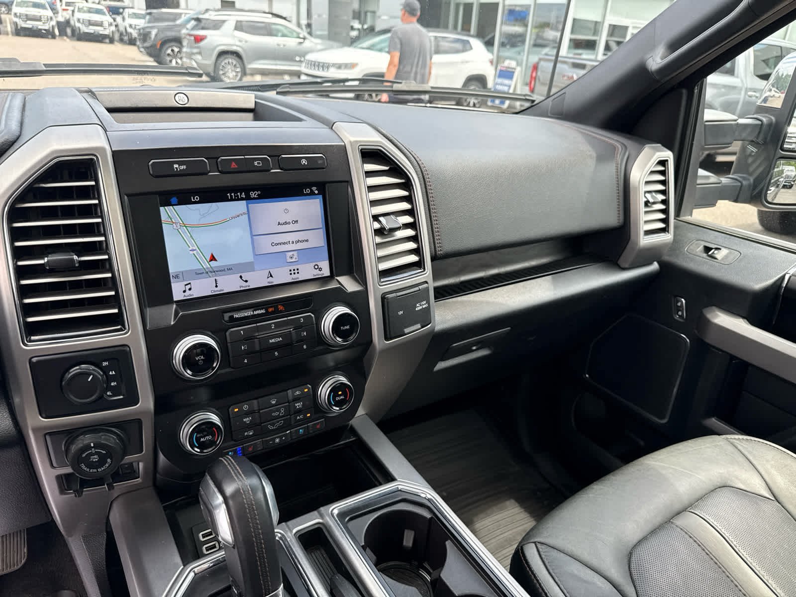Used 2019 Ford F150 Platinum w/ Equipment Group 701A Luxury AWD/4WD image 15